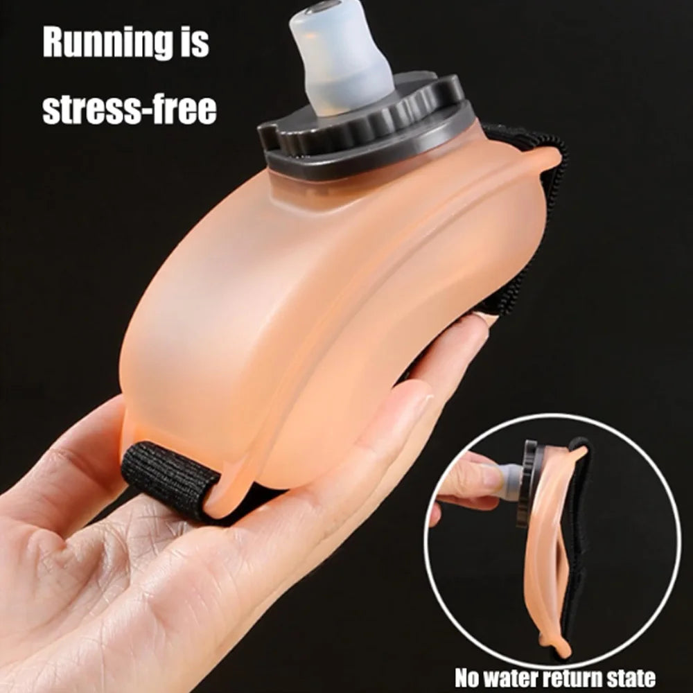 Portable Wrist Water Bottle for Running – Hands-Free Silicone Sports Flask with Adjustable Strap – Leakproof Wearable Hydration Cup for Jogging, Cycling & Marathon (BPA Free)