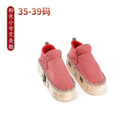 Wooden Moxibustion Foot Massager Shoes – Portable Moxa Box Boots for Herbal Heat Therapy – Traditional Chinese Medicine Tool for Detox, Circulation & Cold Feet Relief