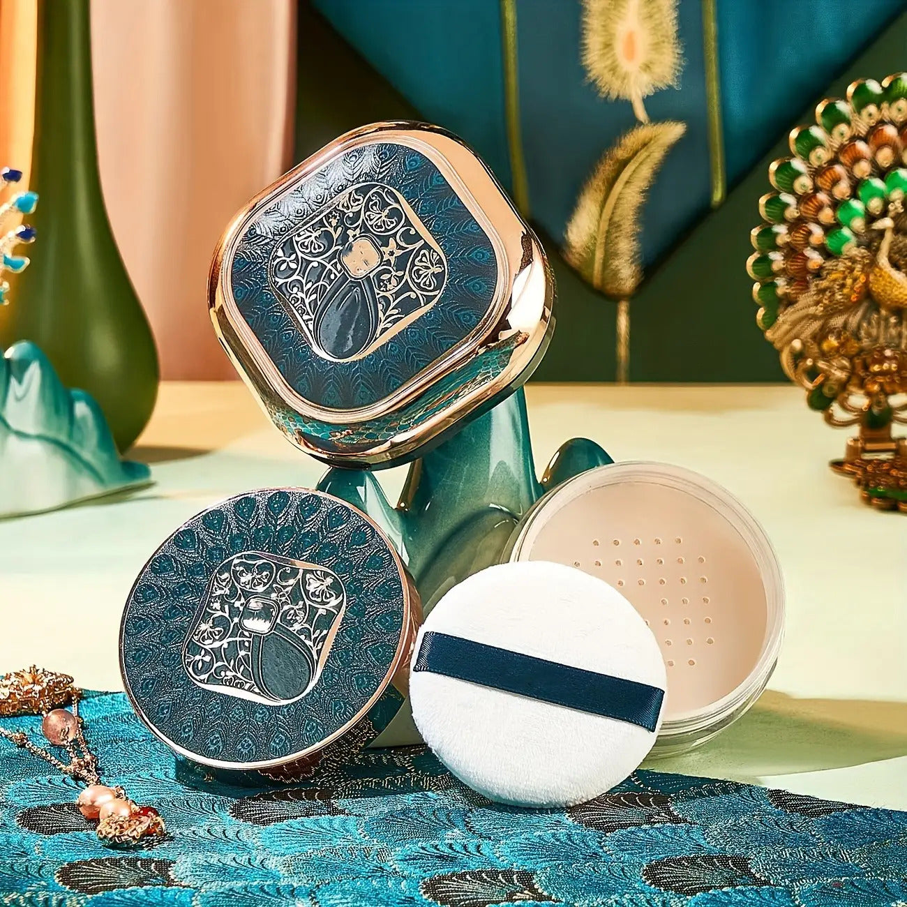 Ultimate 23-Piece Luxury Makeup & Skincare Set – All-in-One Full Face Beauty Kit in Large Vintage Jewelry Chest – Includes Eyeshadow, Lipstick, Foundation & Creams